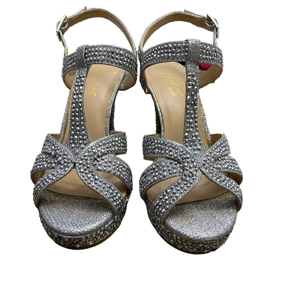 EUC Thalia Sodi Silver Rhinestone Heels 5M